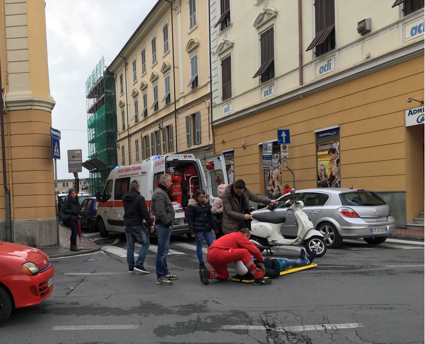 Imperia Ragazza In Scooter Ferita Nello Scontro Con Un Auto A Oneglia