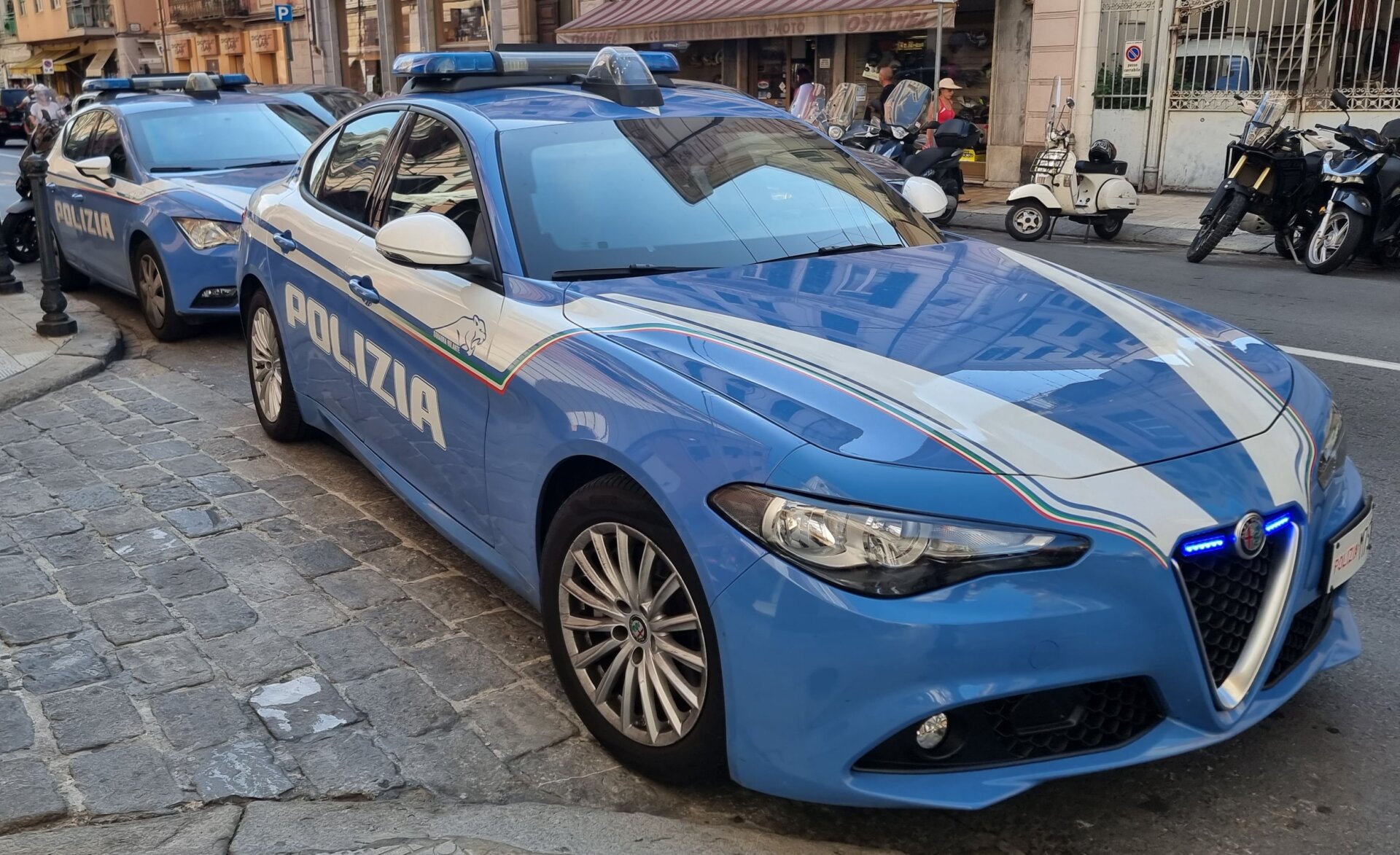 Polizia Arresta Ricercato Internazionale A Bordighera Prima La Riviera