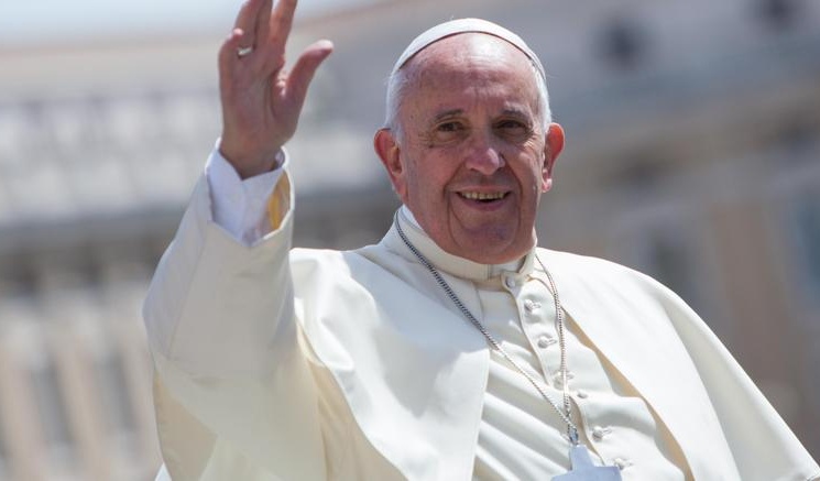 65 treni straordinari per raggiungere Papa Francesco a Genova