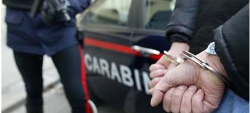 Violenza sessuale, maltrattamenti in famiglia e rapina. Sei persone finiscono in carcere