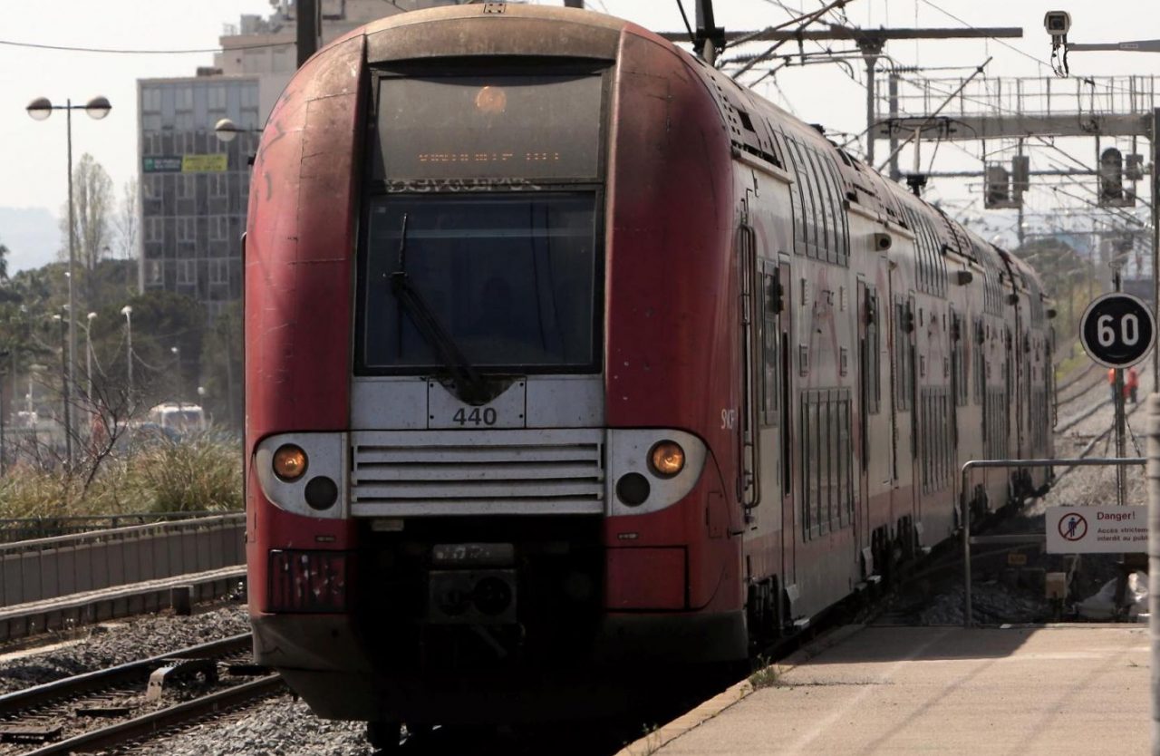 Allarme bomba in Costa Azzurra – traffico ferroviario interrotto e ripristinato