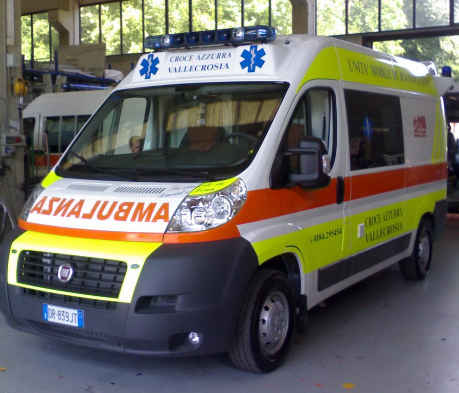 Vallecrosia: 30enne trovato incosciente su una panchina