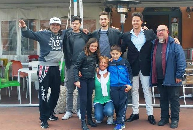 Arriva al bar 11 a Imperia la Maratona musicale di Pasqua e il cinema da ascoltare