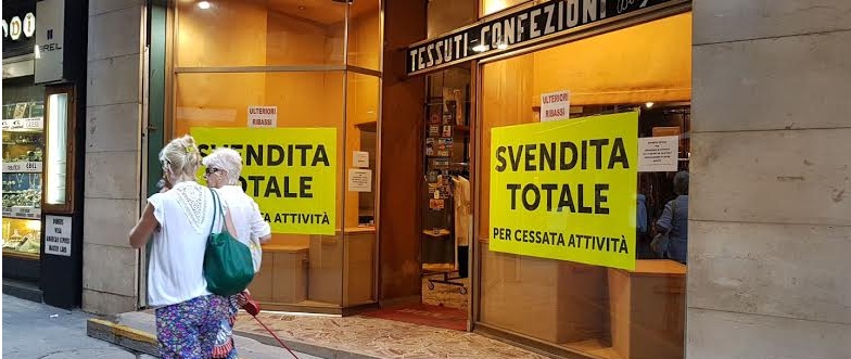 “BOAZZO” DI VIA PALAZZO HA CESSATO L’ATTIVITA’ DOPO ANNI NEL MONDO DELLA MODA