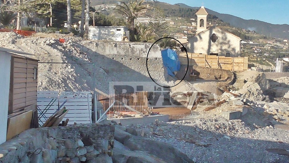 COLPO DI SCENA A BORDIGHERA: OSSA UMANE NEL CANTIERE DELLA ROTONDA/ L’OMBRA DI UNA NECROPOLI
