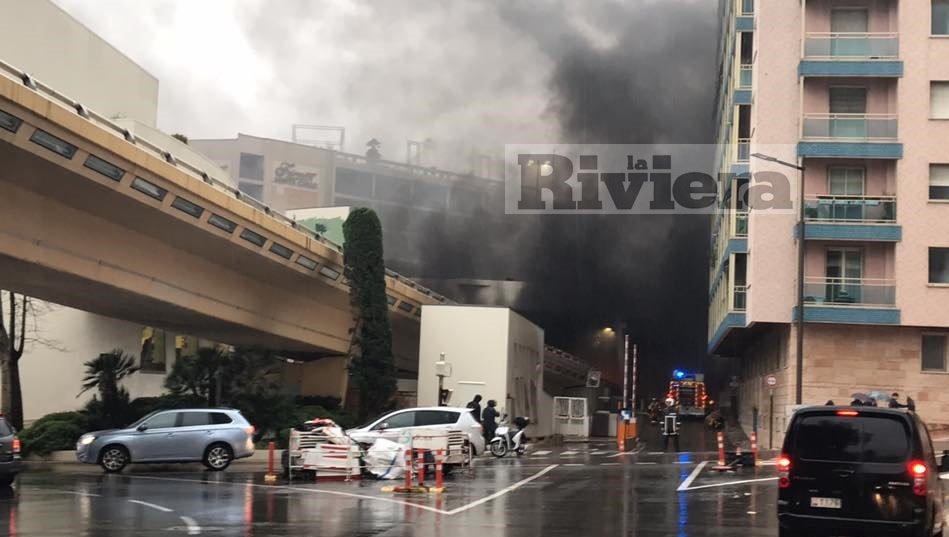 BREAKING: DELIRIO NEL PRINCIPATO DI MONACO: VASTO INCENDIO VICINO AL FAIRMONT E SPARATORIA VICINO AL CASINO’/ VIDEO CHOC
