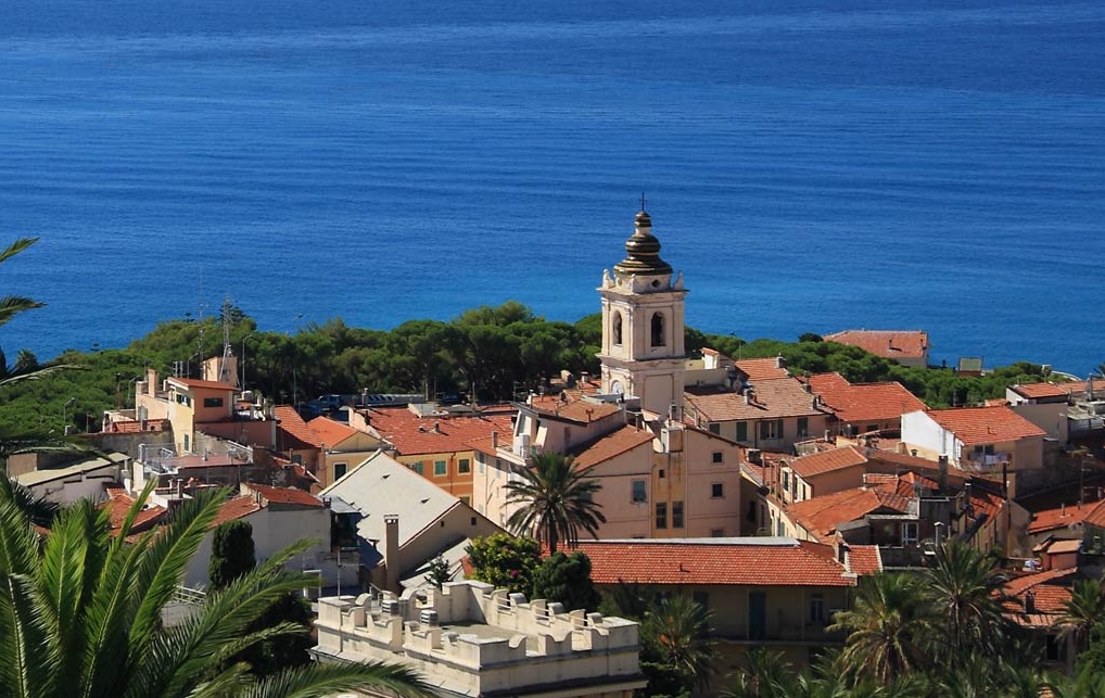 Bordighera, questa domenica la consueta “Fiera delle Anime”