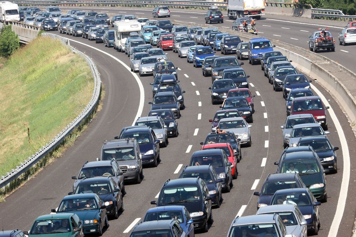 Cantieri Autostrade anticipato  lo stop a luglio