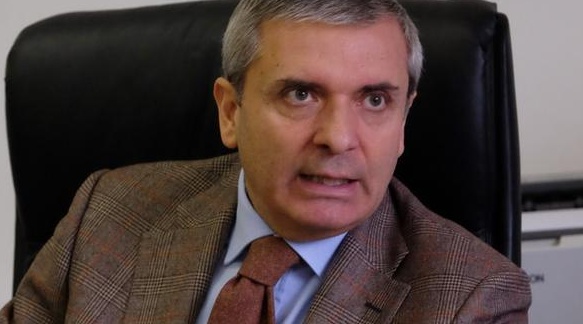 Cambio della guardia in Questura: nuovo questore Cesare Capocasa, Laricchia va a Lecce
