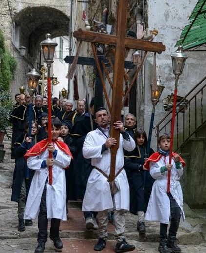 Ceriana e le sue confraternite pronte a festeggiare la Pasqua. Tutto il programma