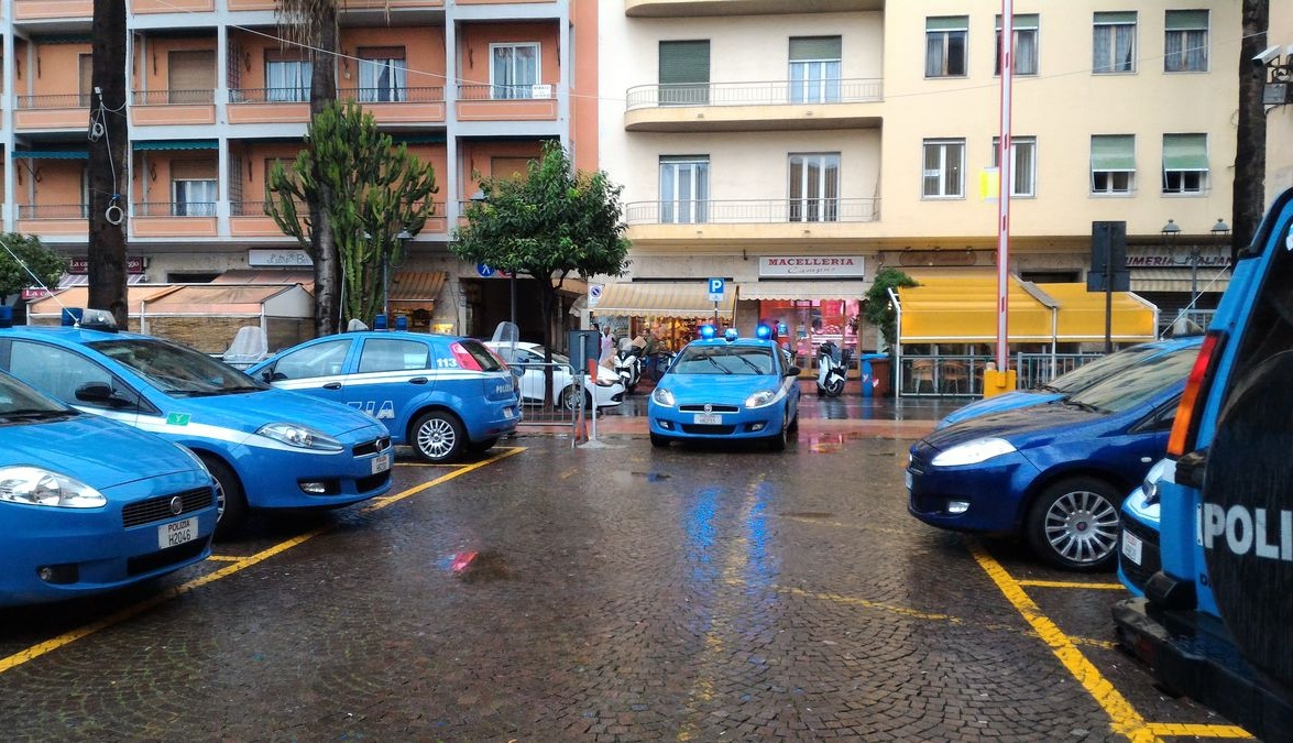 Cimici nell’ex sala fermati della polizia di frontiera: agenti procedono a bonifica “autogestita”