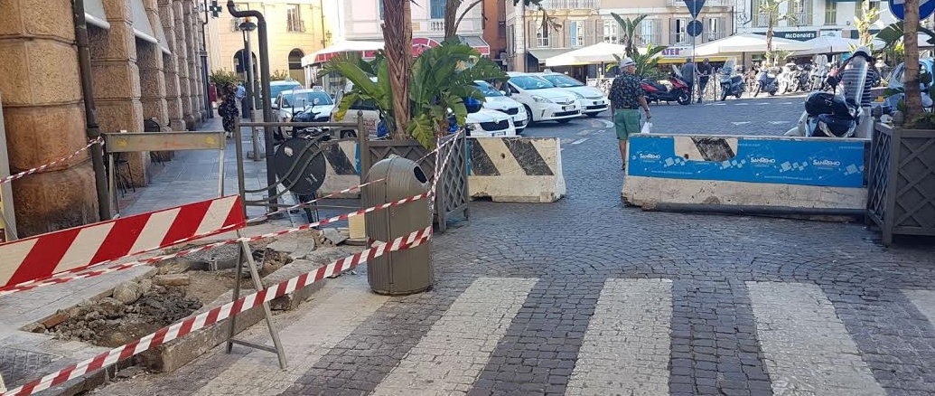 DA VENERDI’ VIA I BLOCCHI DA VIA MATTEOTTI