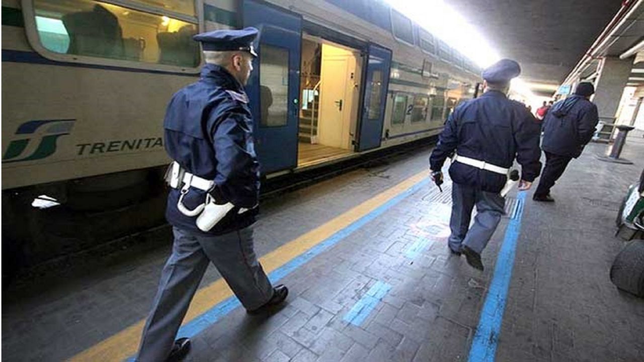 DONNA DENUNCIA AGGRESSIONE SU INTERCITY DALLE PARTI DI SAVONA