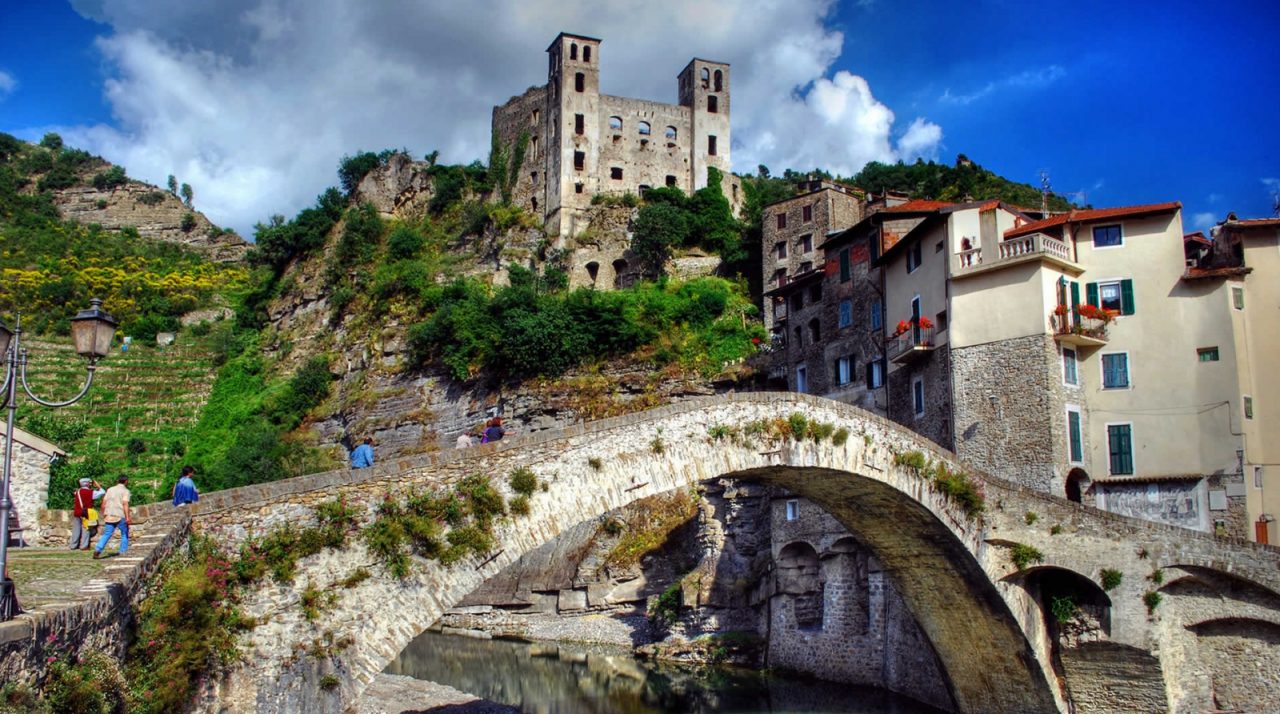 Dolceacqua: domenica visite guidate alla scoperta delle meraviglie del borgo