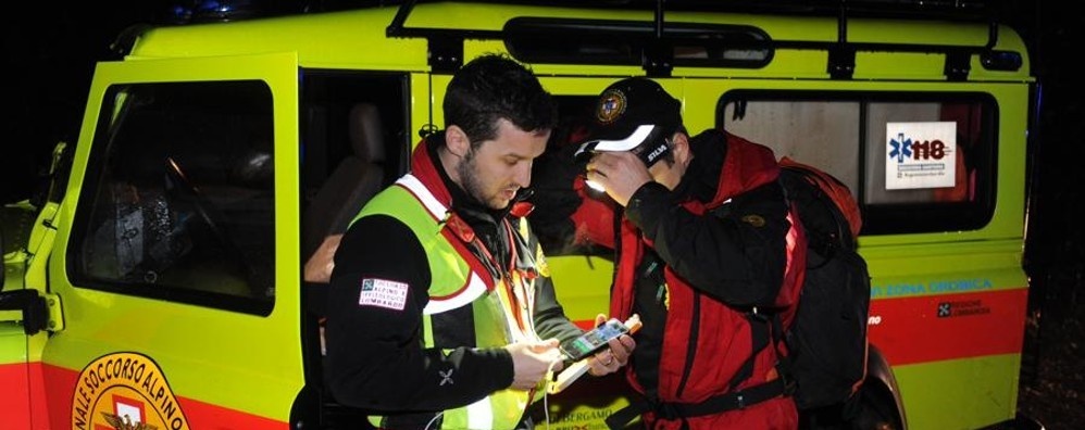 ESCURSIONISTA DISPERSO SOPRA ROCCHETTA TROVATO GRAZIE A UN FUOCO