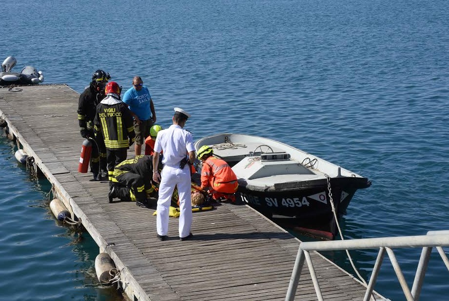 Esercitazione in porto a Imperia per Guardia Costiera, Vigili del Fuoco e Croce Bianca