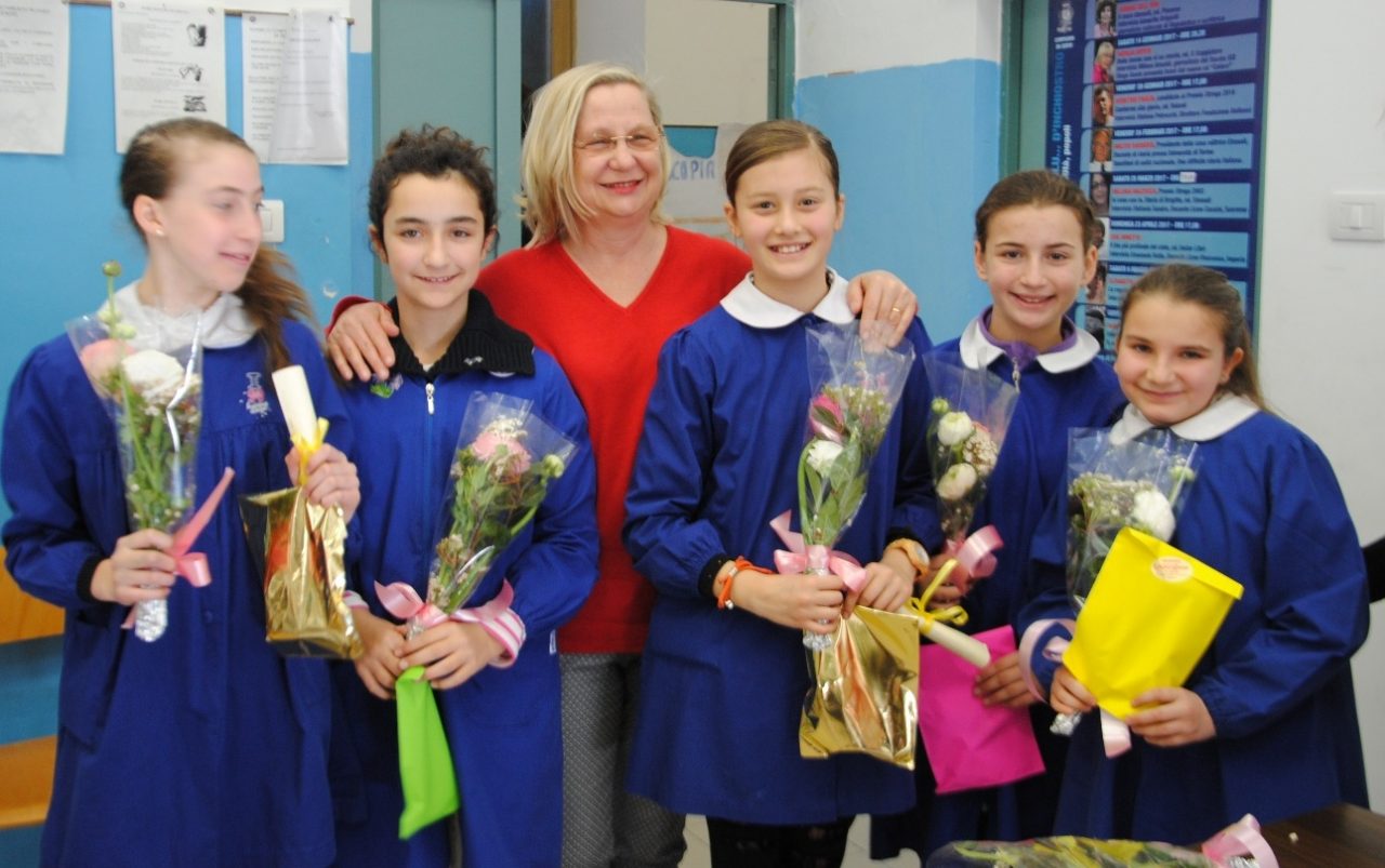 “FIOR DI SCRITTRICI” – OTTAVA EDIZIONE. ECCO TUTTE  LE PICCOLE POETESSE PREMIATE A SANREMO/FOTO