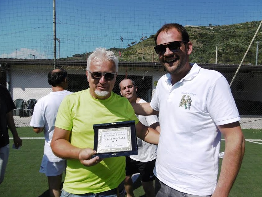 Federazione Calcio di Seborga premia il CT della Nazionale “Open” del Principato