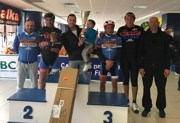 GRAN FONDO SANREMO-SANREMO: L’OSPEDALETTESE MARCO TEMPO A BRACCIA ALZATE TRIONFA SUL TRAGUARDO DEL POGGIO