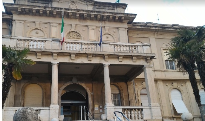 “GRAZIE AL REPARTO DI ONCOLOGIA, AL PRONTO SOCCORSO E ALL’OBI”/ IL RINGRAZIAMENTO DI UNA NOSTRA LETTRICE