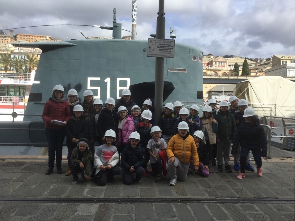 VISITA AL SOMMERGIBILE NAZARIO SAURO PER GLI ALLIEVI DELLA SCUOLA SAN LORENZO DI SANREMO