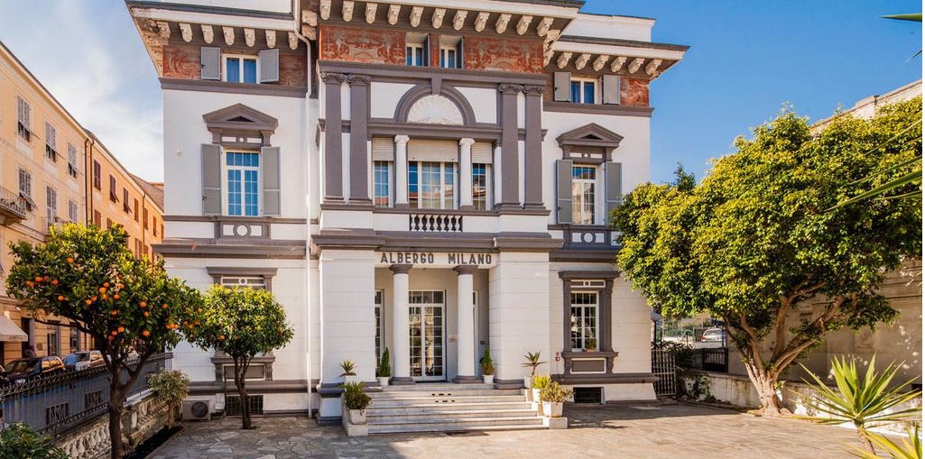 HOTEL SENZ’ACQUA IN PIENO CENTRO A SANREMO. CLIENTI COSTRETTI AD ANDARE VIA