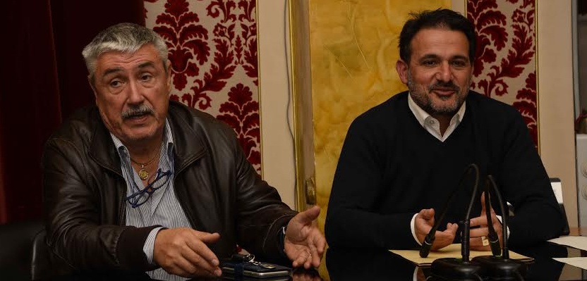 Migranti, i sindaci del Golfo Dianese incontrano la popolazione