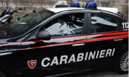 I carabinieri arrestano tunisino che tenta di rubare su un'auto