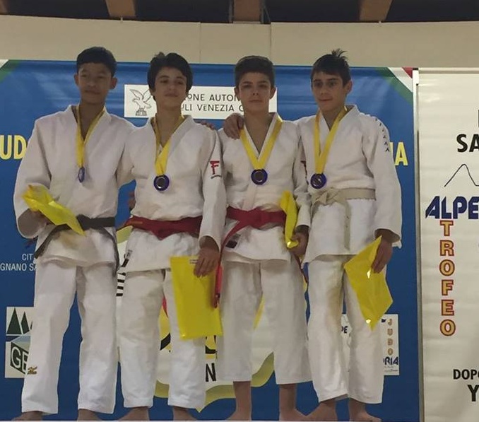 IL JUDOKA SANREMESE MATTIA LOMBARDI BRONZO AGLI INTERNAZIONALI DI LIGNANO SABBIADORO