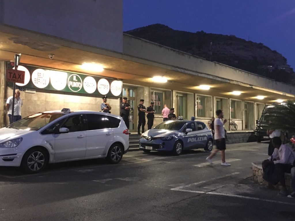 Valigia sospetta a bordo del treno da Cannes