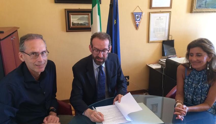 IMPERIA: PATTO TRA PROVINCIA E LICEO VIEUSSEUX SULLA GESTIONE DELL’OLIVETO SPERIMENTALE IN REGIONE GARBELLA
