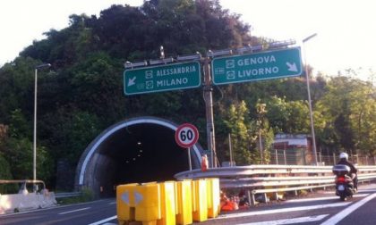INCENDI: autostrada chiusa in direzione Genova e Milano
