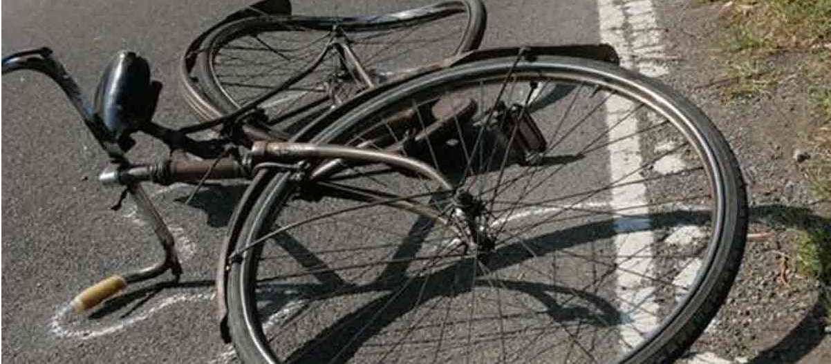 INSEGNANTE  “CENTRATA” DA UNA PORTIERA / DAL LETTO DELL’OSPEDALE LANCIA UN APPELLO “NOI CICLISTI NON SIAMO TRASPARENTI”