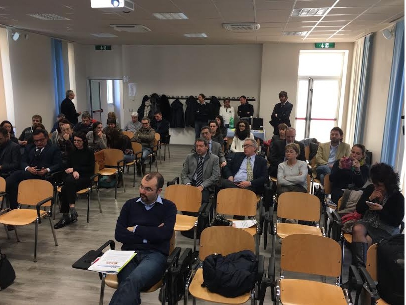 BASTA REFERTI CARTACEI: DA OGGI C’E’ IL FASCICOLO SANITARIO ELETTRONICO / LA PRESENTAZIONE DELL’ASL/ 3 VIDEO