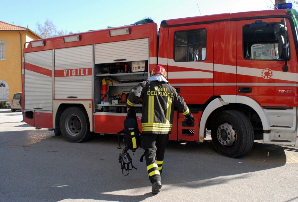 In fiamme le cucine dell’Hotel Delle Rose di San Bartolomeo al mare