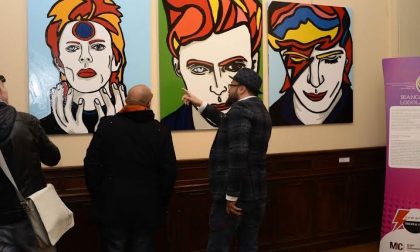 Inaugurata la mostra dedicata a David Bowie a Villa Faravelli