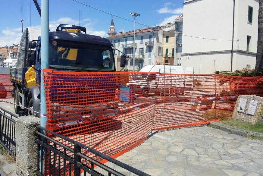 Iniziati i lavori per il nuovo parco giochi dei bambini a Borgo Peri