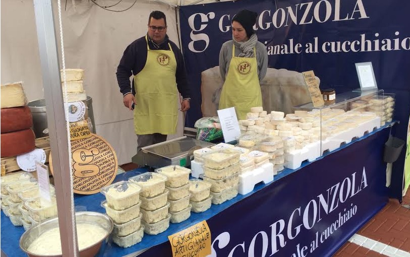 Inizio con il botto per la tradizionale Fiera della Candelora