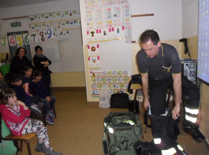 L’Istituto Comprensivo Val Nervia a scuola con i Vigili del Fuoco