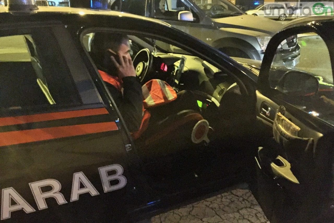 LA MAXI RISSA DI ROVERINO: 9 ARRESTI, 5 FERITI/ ESPLODE LA VIOLENZA TRA DUE GRUPPI DI ROMENI