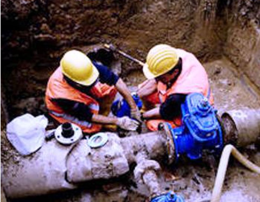 Lavori all’acquedotto, anticipato alle ore 14 il cantiere. Il golfo dianese senza acqua