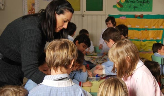MAESTRA SCAGIONATA DAI VIDEO: NON MALTRATTAVA I BAMBINI