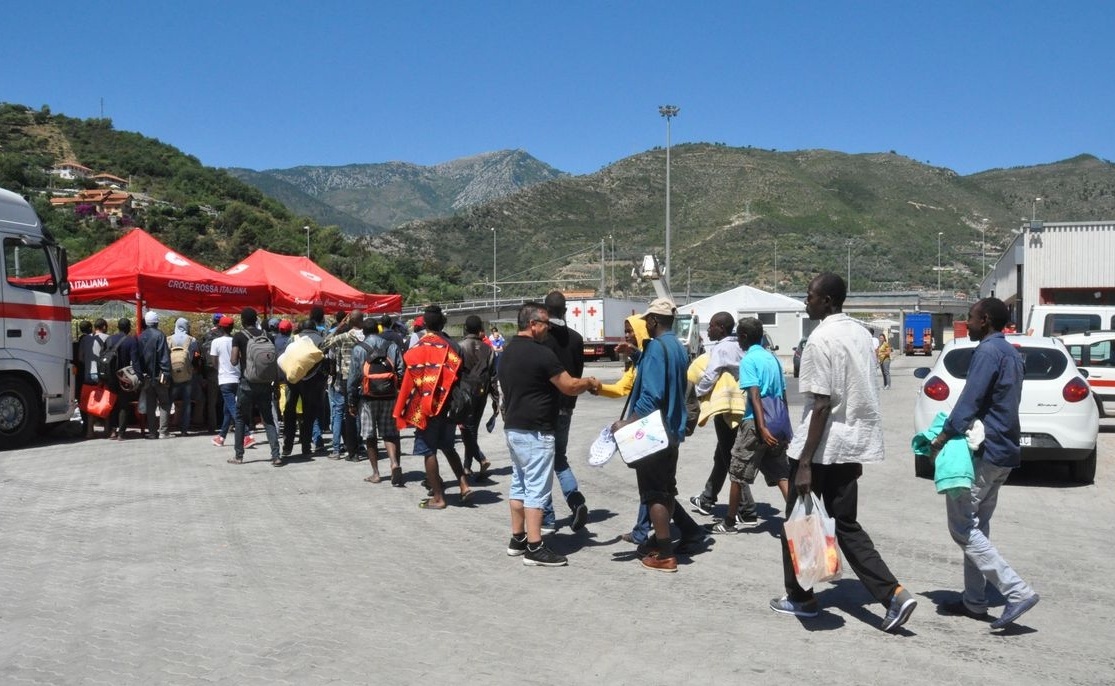 MIGRANTI: PARCO ROJA VENTIMIGLIA RIAPRE FINO A 130 INGRESSI