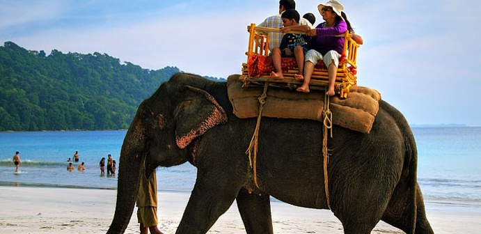 Nasce Explora 36, per condividere i reportage di viaggi al Caleidospazio di Sanremo