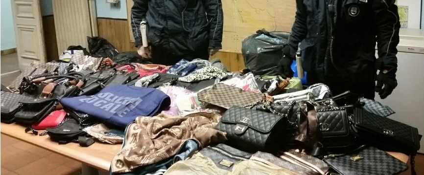 Operazione contro il commercio abusivo della Polizia Locale di Ventimiglia