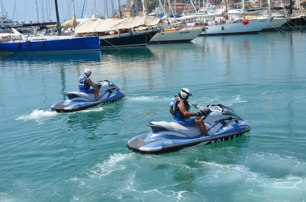 Estate sicura: ecco come la polizia pattuglia la nostra Riviera
