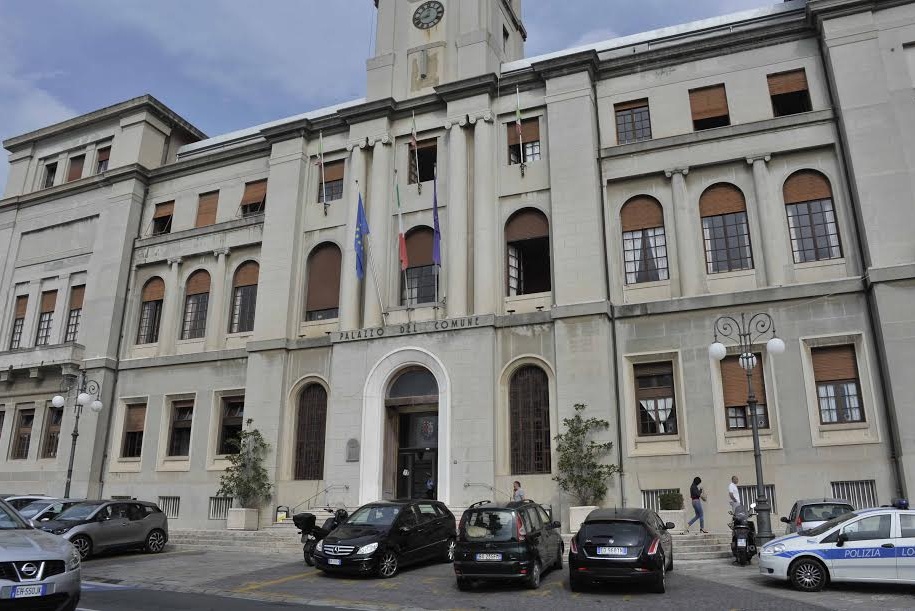 Promossi o bocciati? Da oggi si può dare un voto a uffici e servizi comunali di Imperia