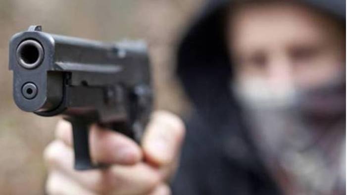 RAPINA CON COLPO DI PISTOLA A GIOIELLERIA DI VENTIMIGLIA: BANDITO CONDANNATO A 3 ANNI E 6 MESI