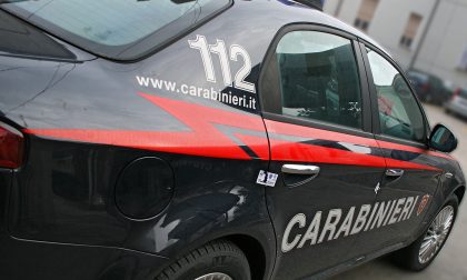 Rubano reti elettrosaldate davanti un’abitazione a Cipressa: coppia imperiese arrestata dai Carabinieri