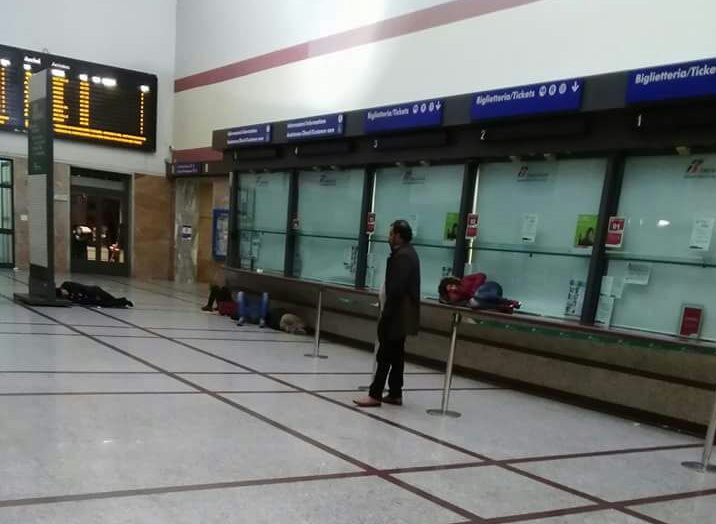 STAZIONE DORMITORIO A VENTIMIGLIA E IL PARCO ROJA RESTA CHIUSO PER “RESTAURI”